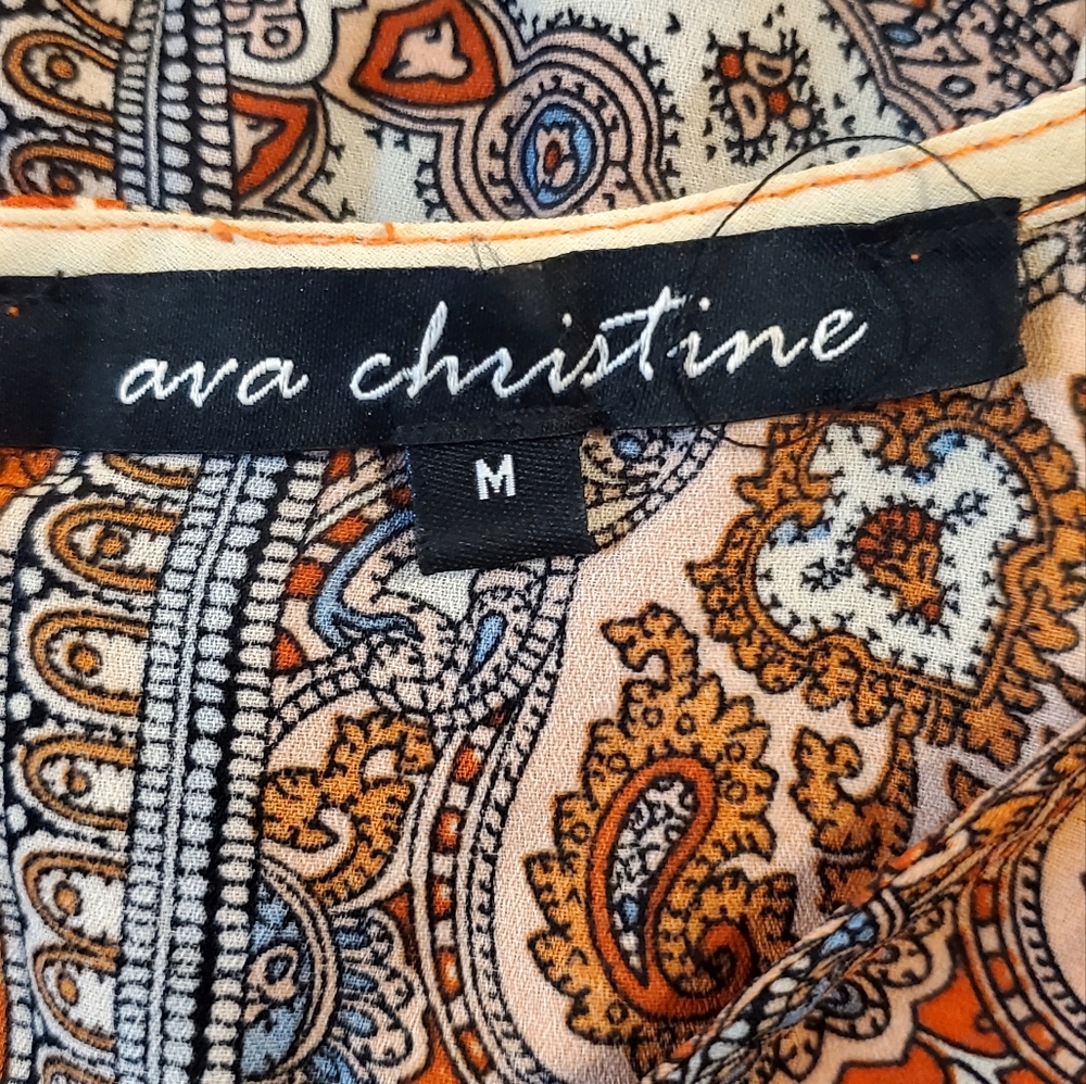 Ava Christine top. - Picture 3 of 3